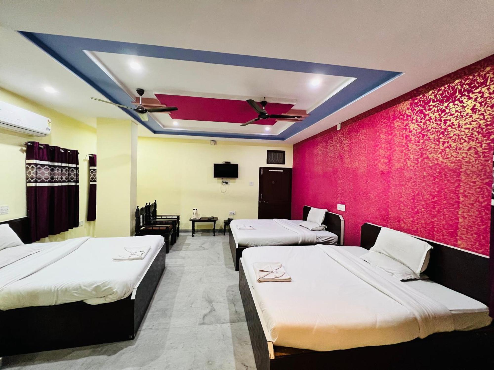 Hotel Gokul Palace Udajpur Exteriér fotografie